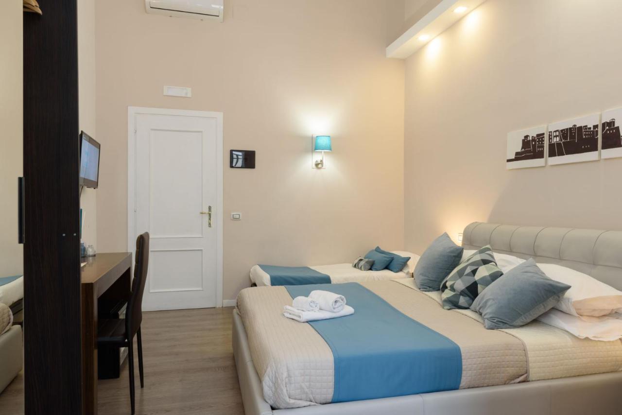 나폴리 Domus Angioina B&B 외부 사진