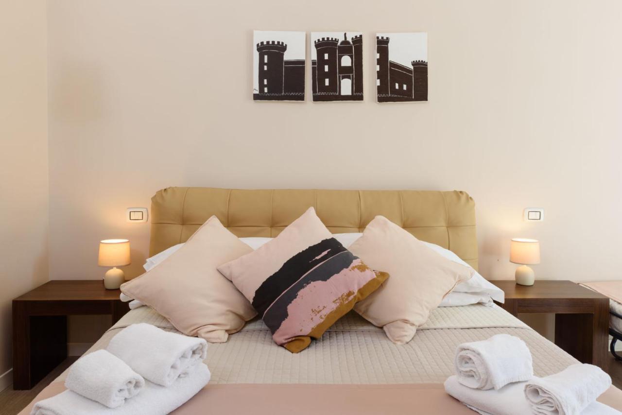 나폴리 Domus Angioina B&B 외부 사진