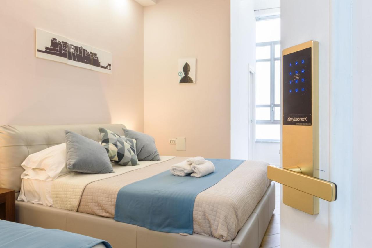 나폴리 Domus Angioina B&B 외부 사진
